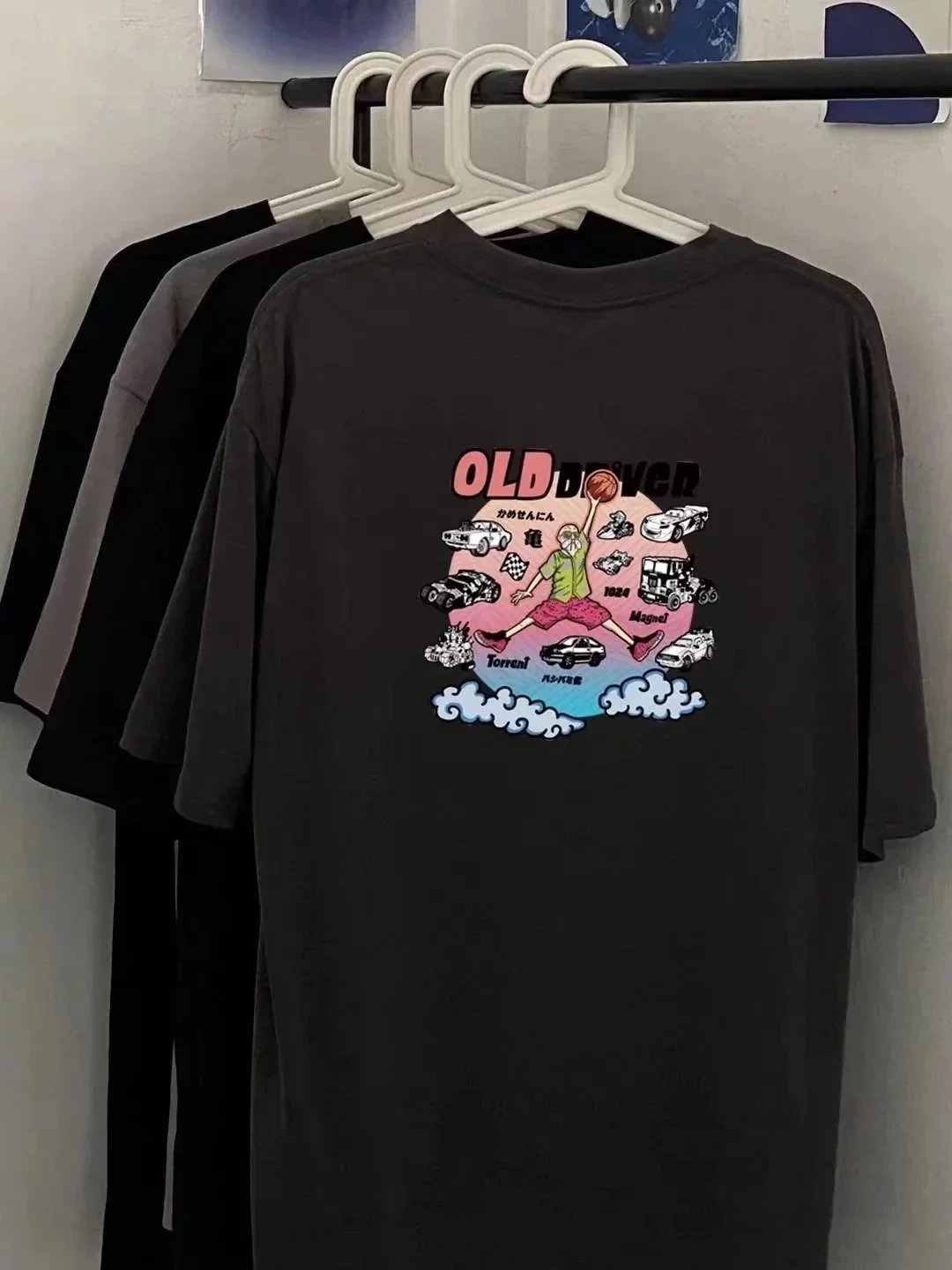 Dark Grey Elderly Basketball 002